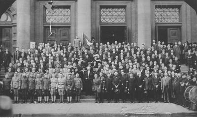 Grupa ochotników do Armii Polskiej we Francji rekrutowana spośród amerykańskiej Polonii (ze zbiorów NAC, sygn. 1-H-288)