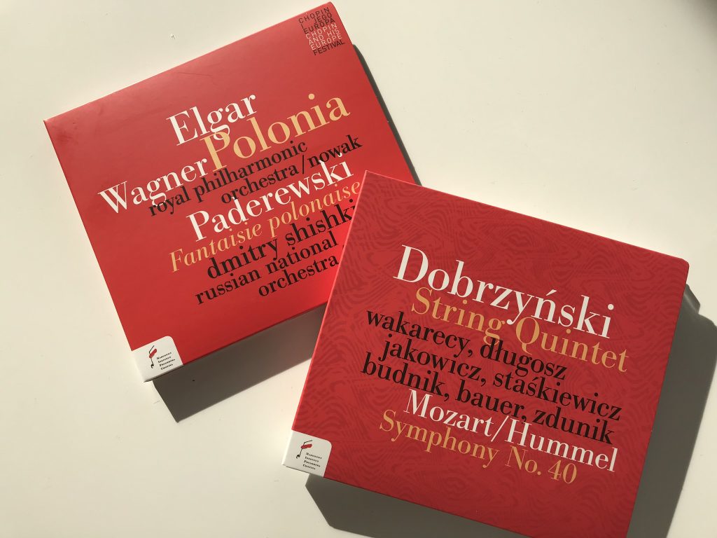 2 płyty cd na białym tle