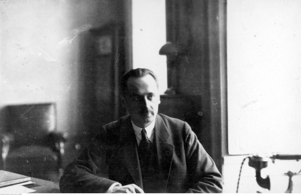 Leopold Skulski, premier. Fotografia portretowa.