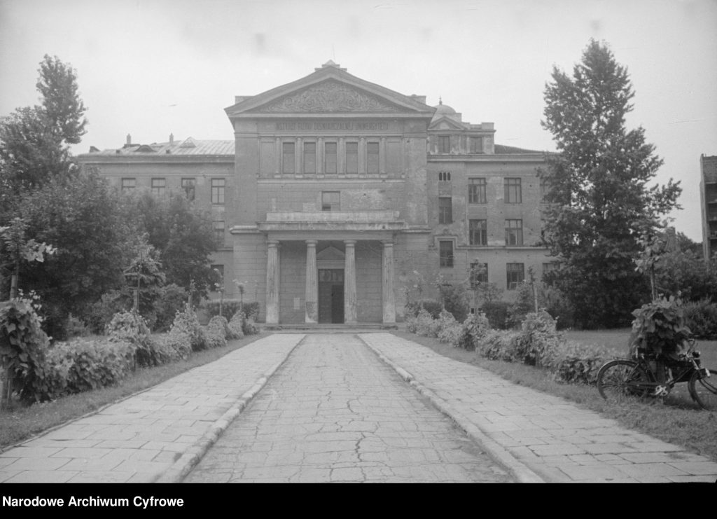 elewacja frontowa budynku