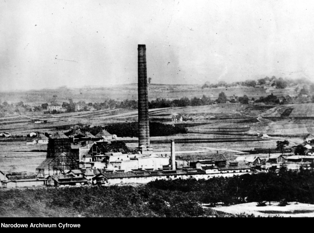 krajobraz przemysłowy z dominującą wieżą