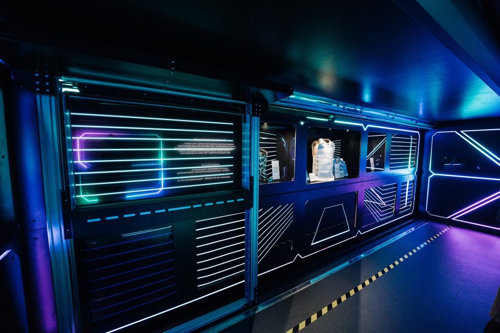 wnętrze iskier niepodległej