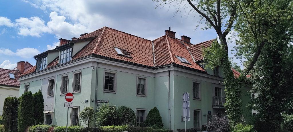 Dom przy al. Wojska Polskiego 11.