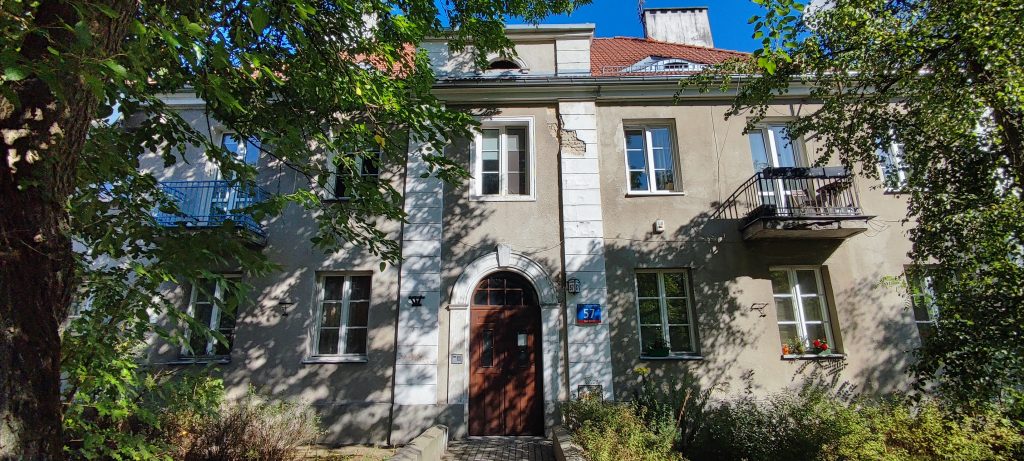 Budynek przy ul. Przybyszewskiego 57
