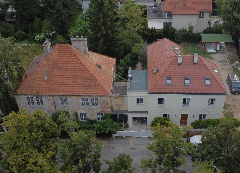 2 budynki z lotu ptaka