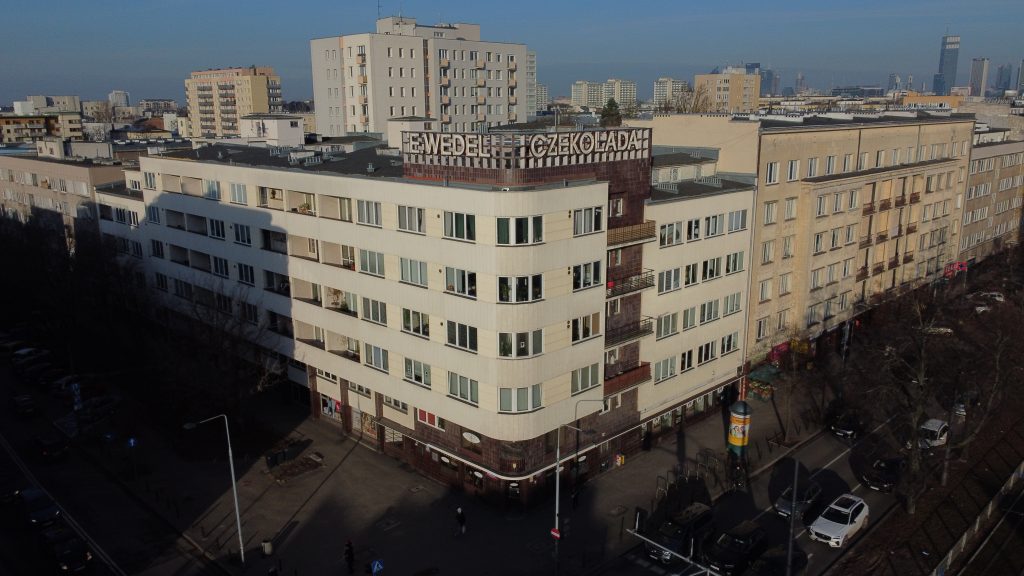 kamienica wedla w warszawie z lotu ptaka